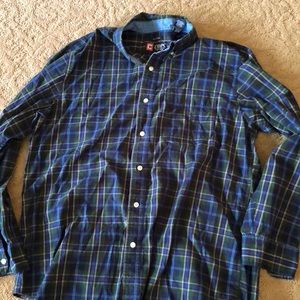 Chaps Men’s Plaid Button Down